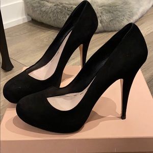 Black suede Miu Miu Platform Pumps
